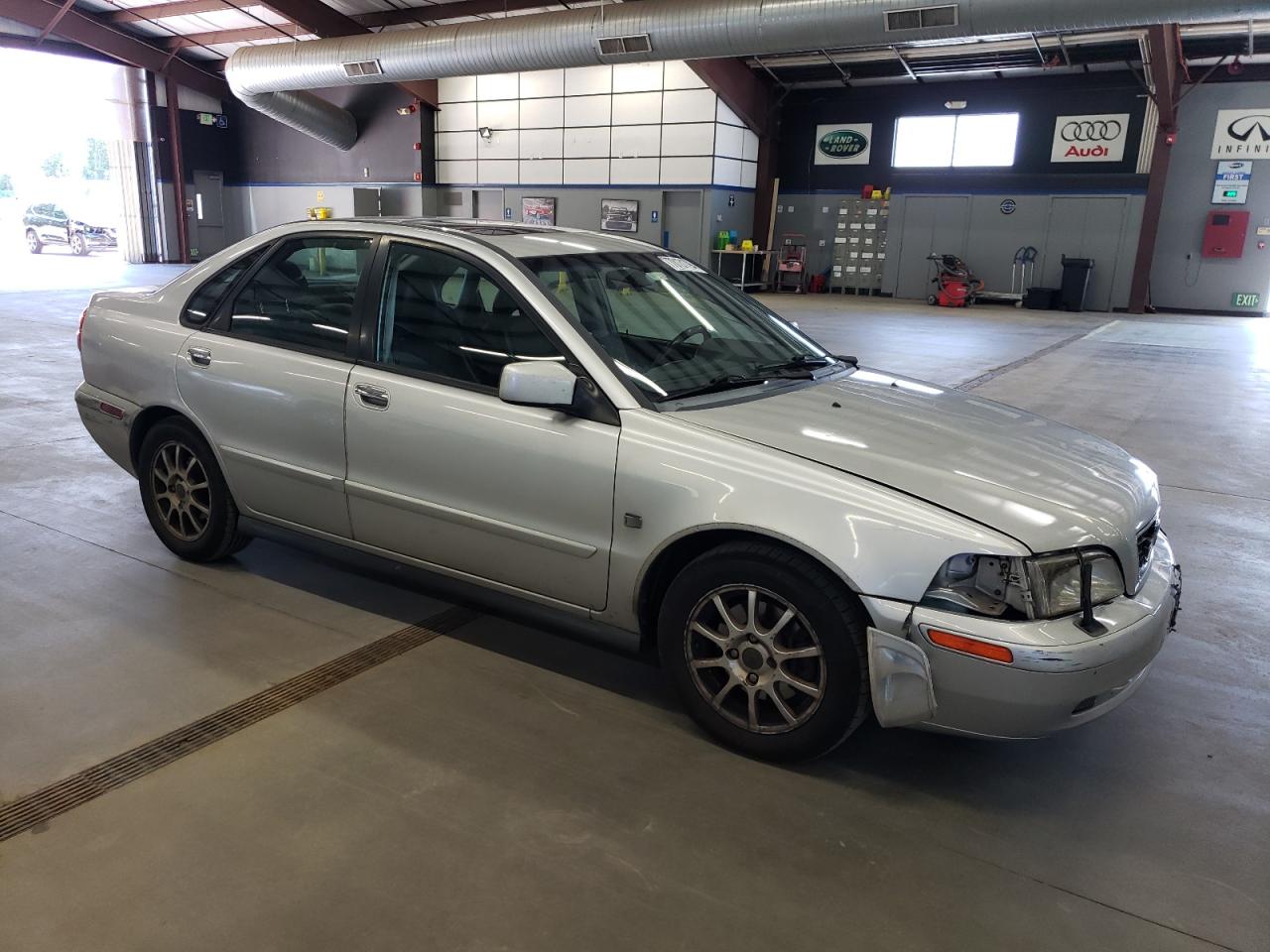 2003 Volvo S40 - Image 4