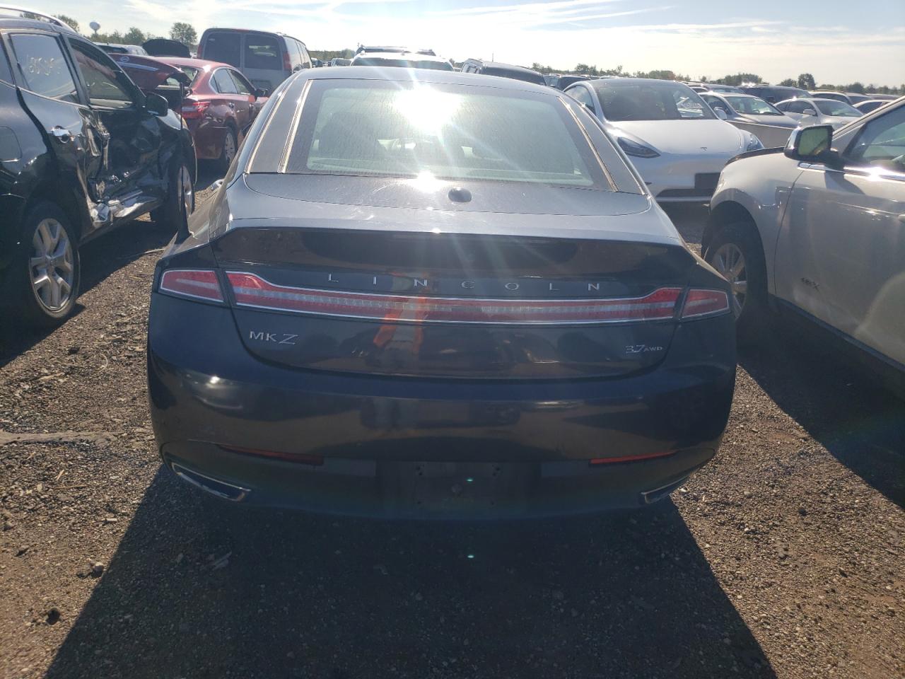 2013 Lincoln Mkz VIN: 3LN6L2JK2DR827948 Lot: 69243974