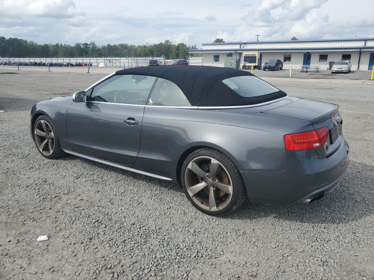 WAUC4AFH7GN004190 2016 AUDI RS5 - Image 2