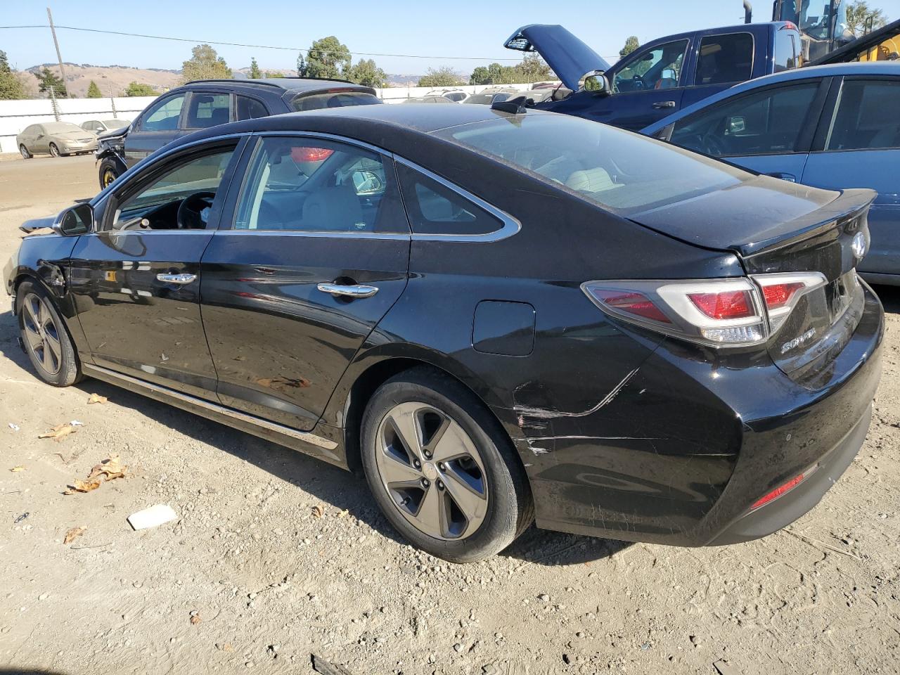 KMHE54L22HA049214 2017 HYUNDAI SONATA - Image 2