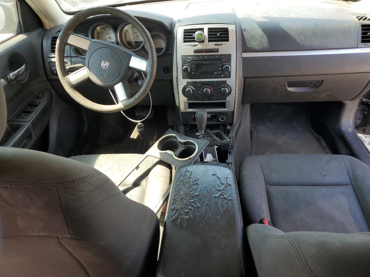 2010 Dodge Charger - Image 8