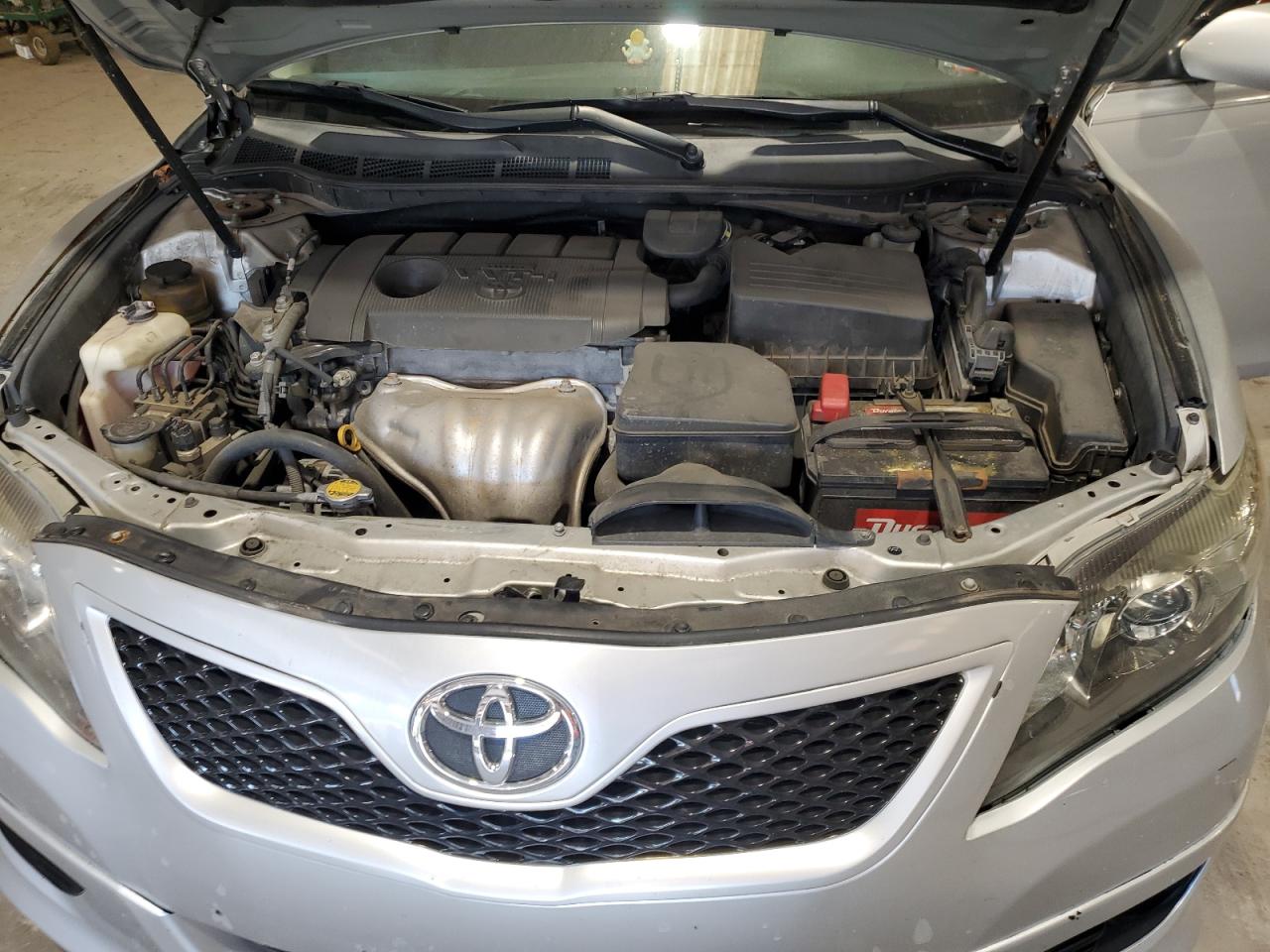 2011 Toyota Camry - Image 11