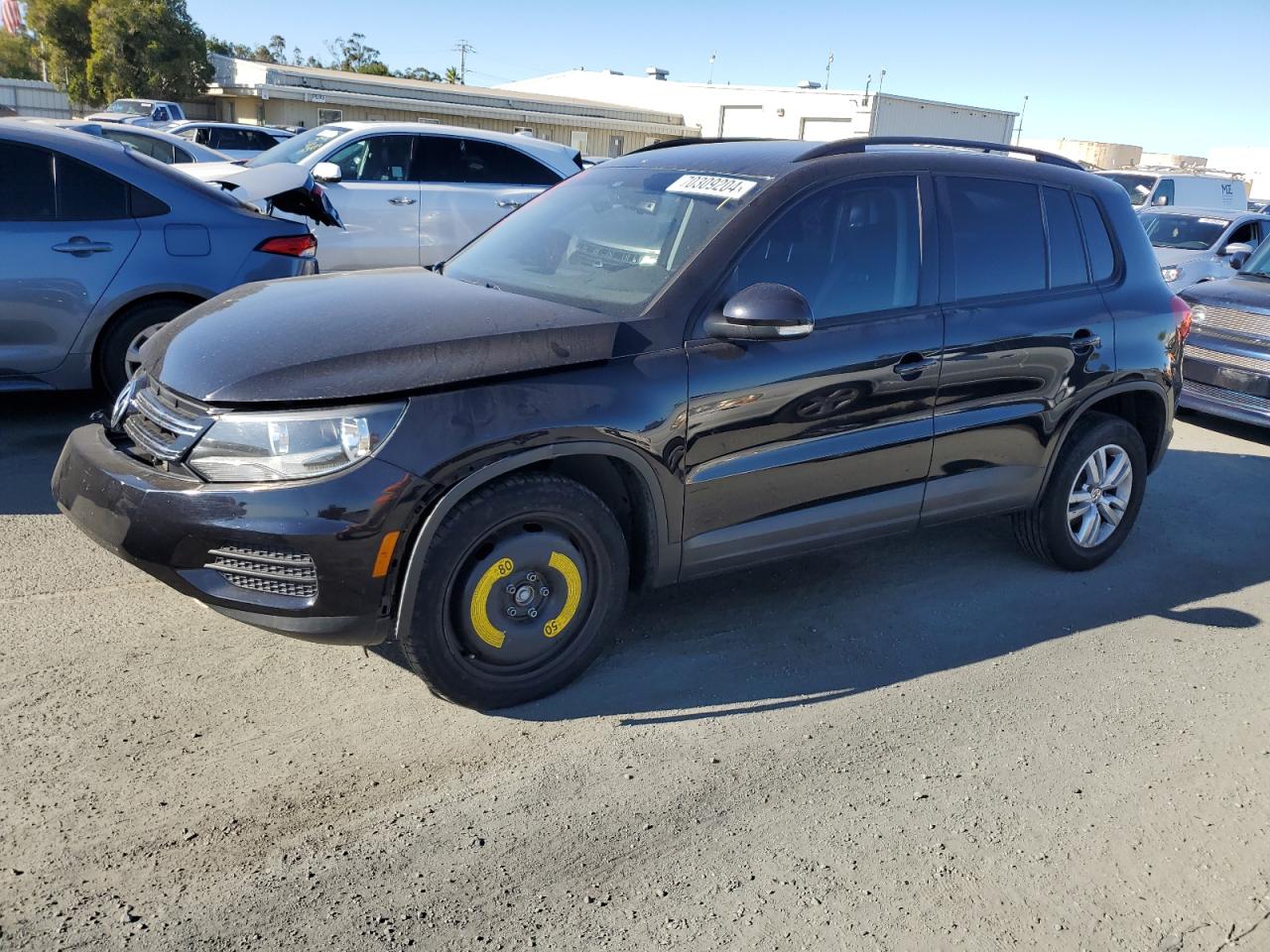 WVGAV7AX1HK012180 2017 VOLKSWAGEN TIGUAN - Image 1