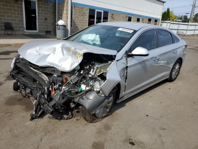 2017 Hyundai Sonata Hybrid на продаже в New Britain, CT - Front End