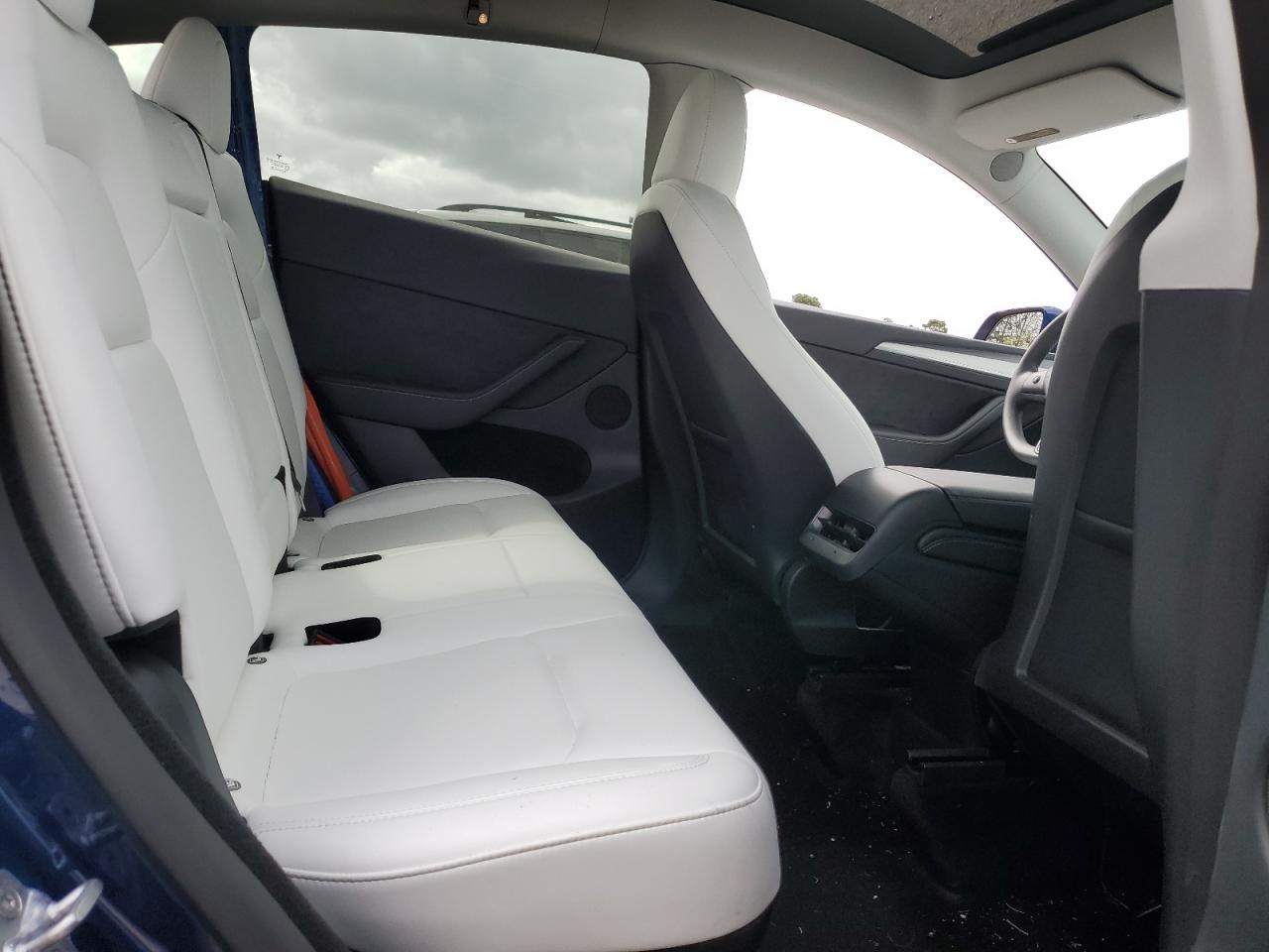 7SAYGDEEXPF799228 2023 Tesla Model Y