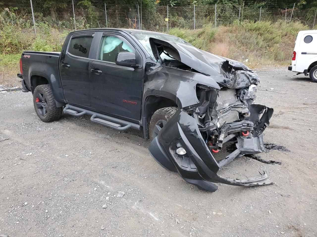 1GCGTCEN1J1163151 2018 Chevrolet Colorado Lt