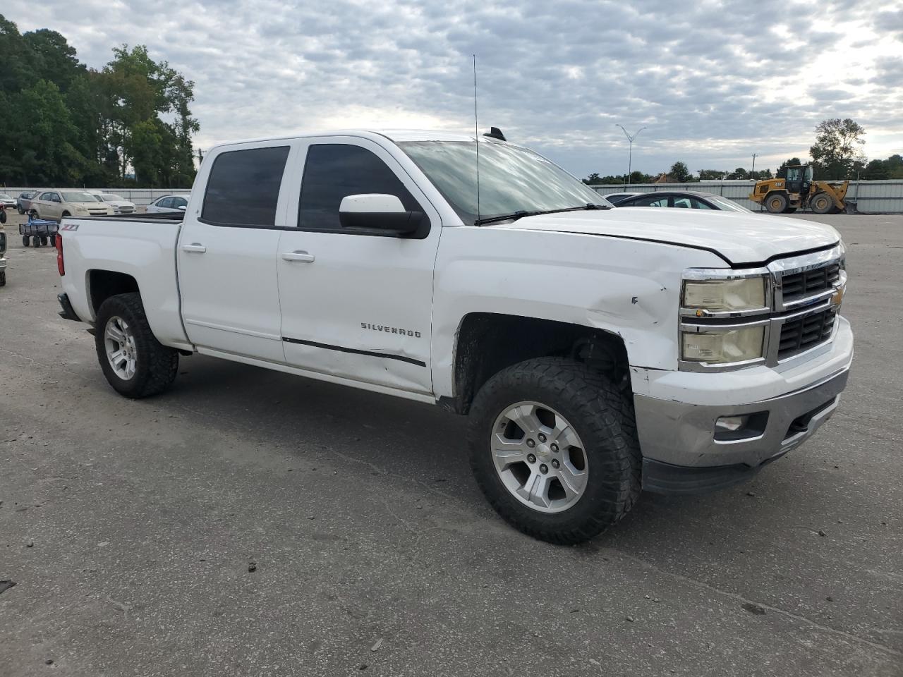 2015 Chevrolet Silverado - Image 4