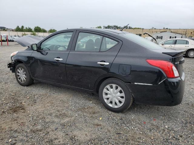  NISSAN VERSA 2017 Чорний