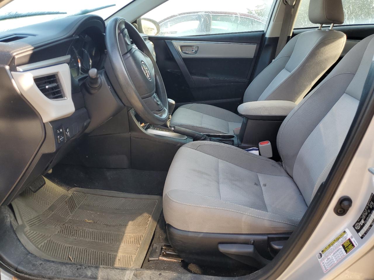 2015 Toyota Corolla L VIN: 2T1BURHE8FC281934 Lot: 70688754