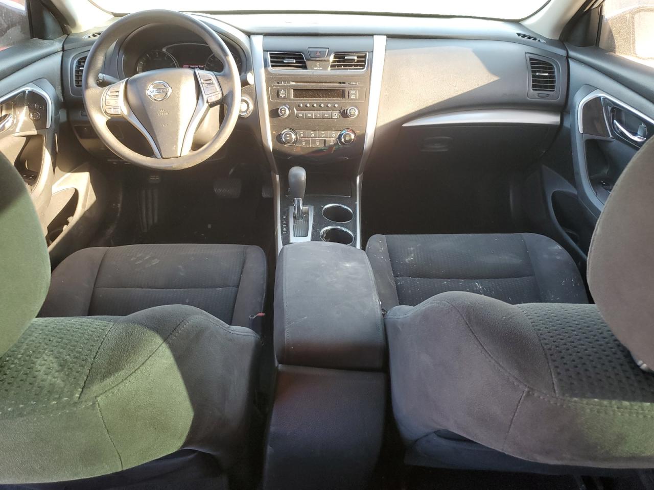 2014 Nissan Altima - Image 8