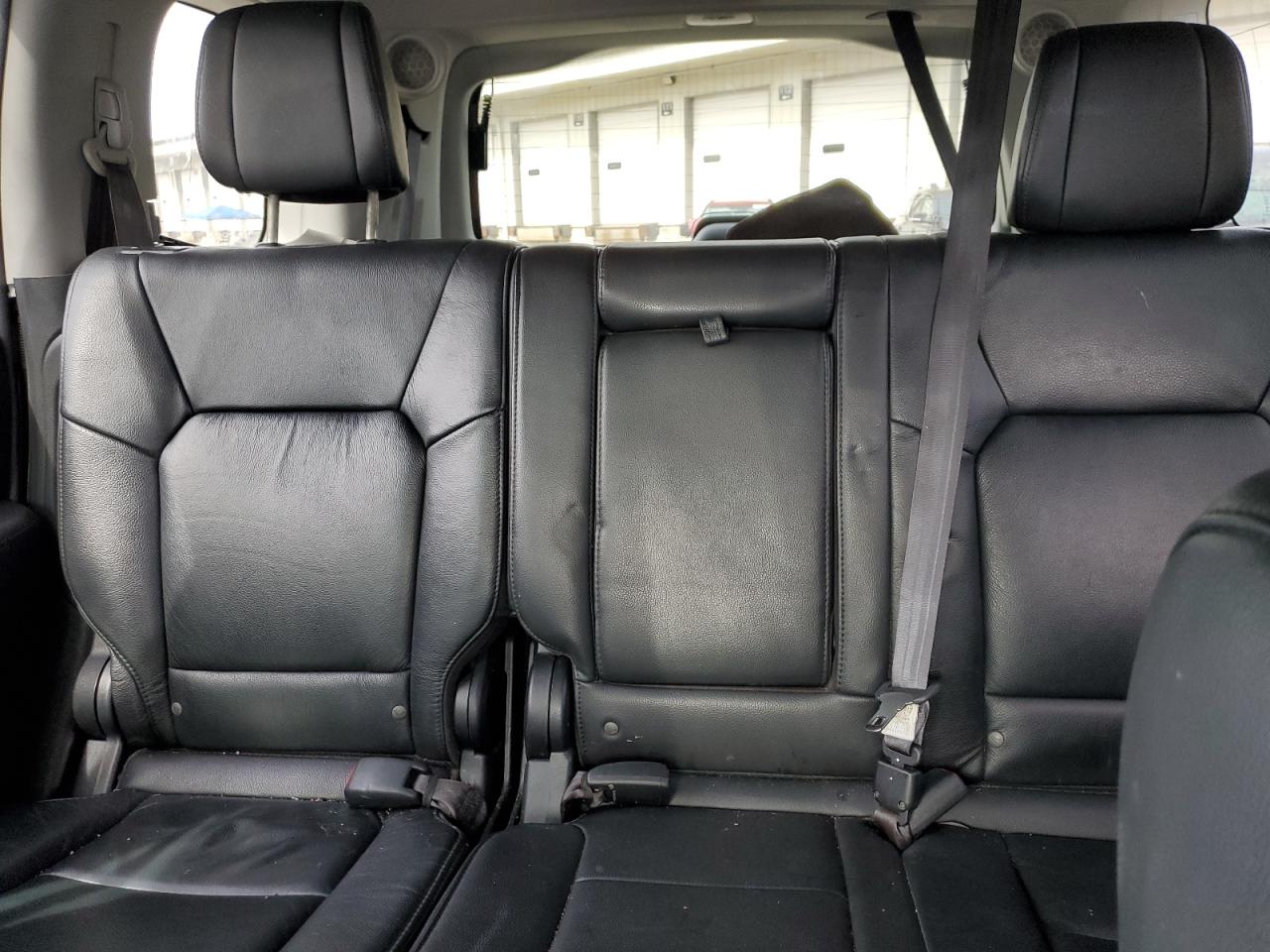 2014 Honda Pilot - Image 10
