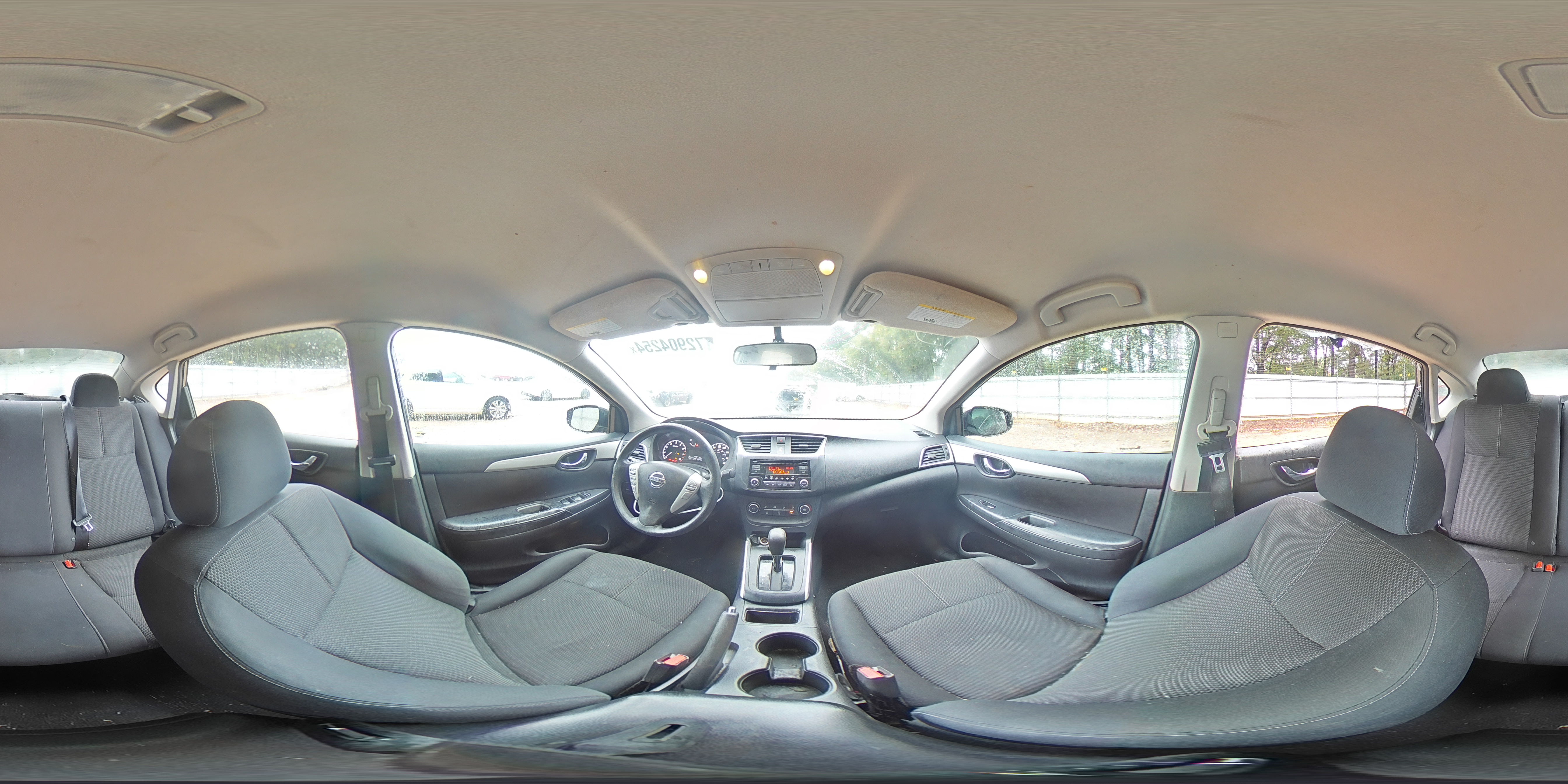 2017 Nissan Sentra - Image 13