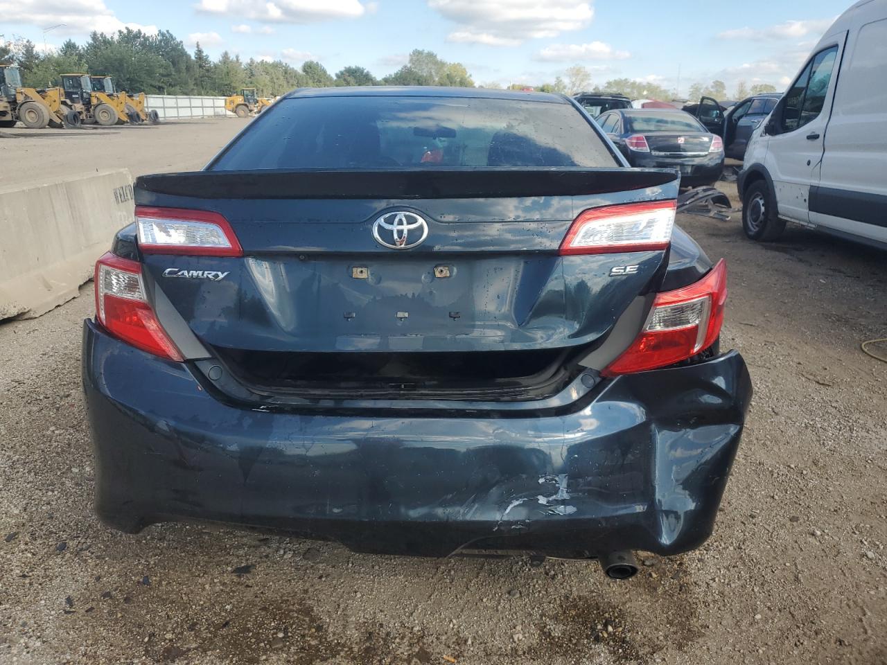 4T1BF1FK0EU364517 2014 Toyota Camry L