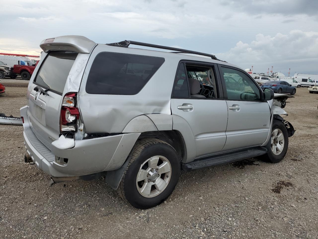 2005 Toyota 4Runner - Image 3