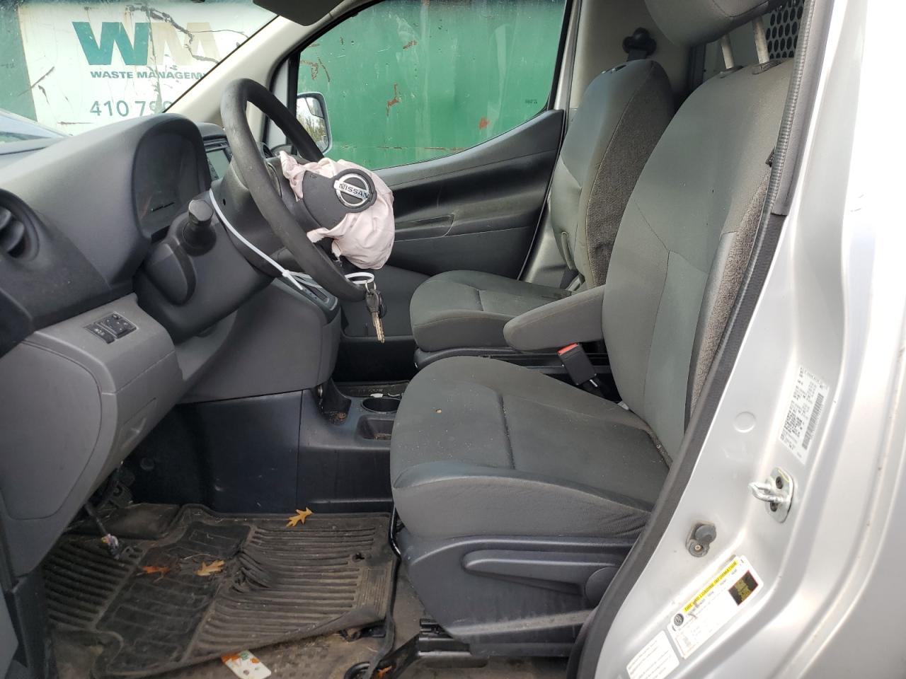 3N6CM0KN4FK721852 2015 Nissan Nv200 2.5S