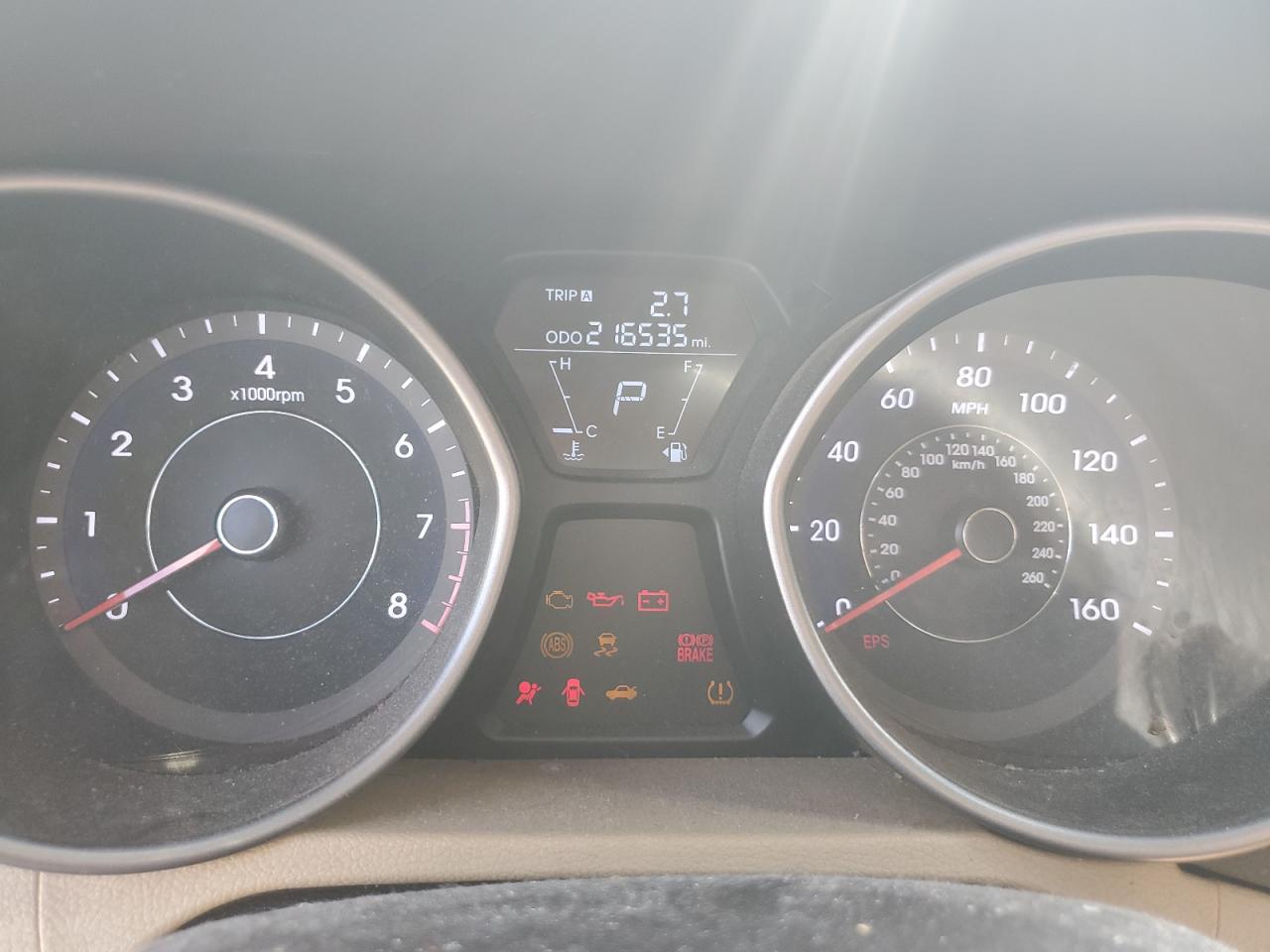 2013 Hyundai Elantra - Image 9