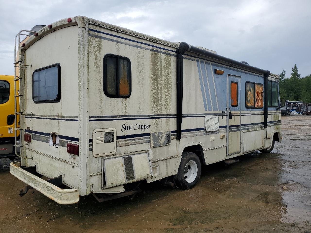 1990 Ford Econoline E350 Motor Home Chassis VIN: 1FCKE33G3LHB74056 Lot: 68557274