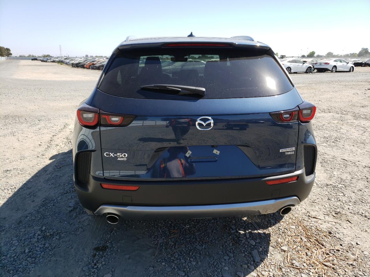 2024 Mazda Cx-50 Premium VIN: 7MMVABDYXRN216260 Lot: 73016864