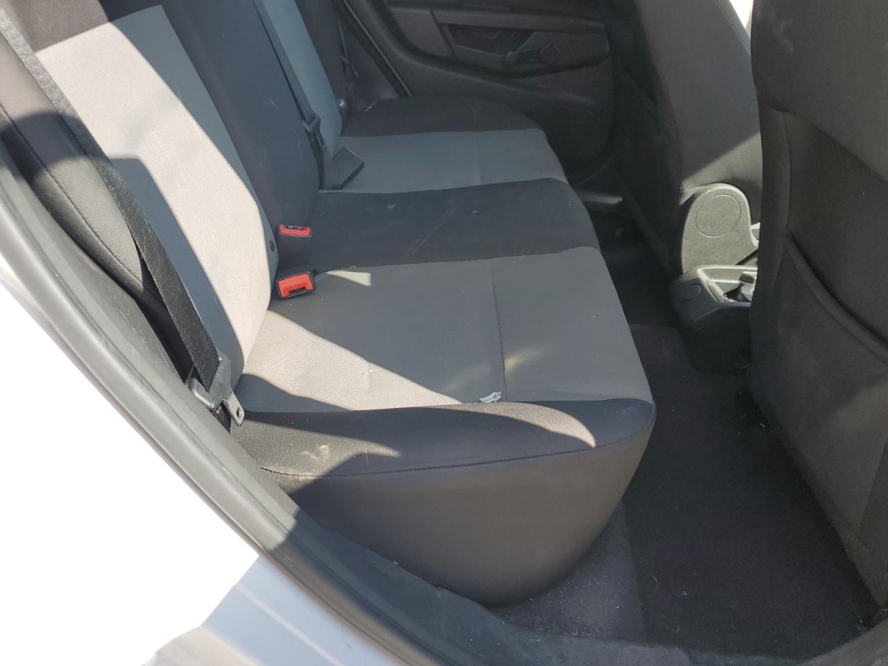 2015 Ford Fiesta - Image 10