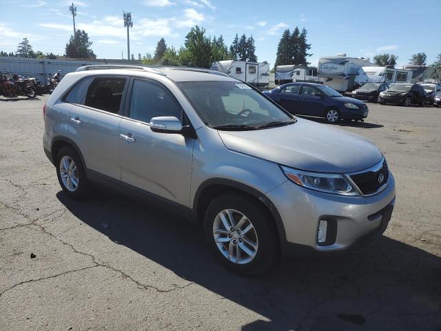  KIA SORENTO 2015 Серебристый