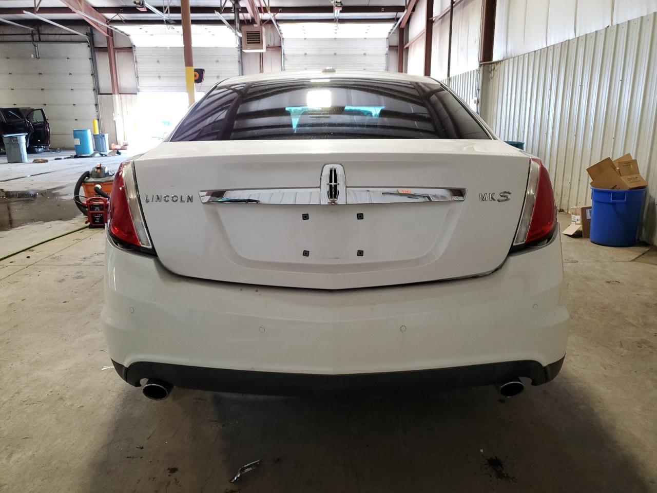 2011 Lincoln Mks VIN: 1LNHL9DR3BG612383 Lot: 70758384