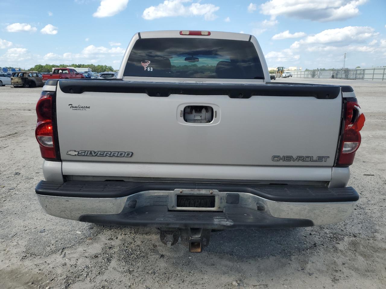 2005 Chevrolet Silverado K1500 VIN: 2GCEK13T651141887 Lot: 73577344