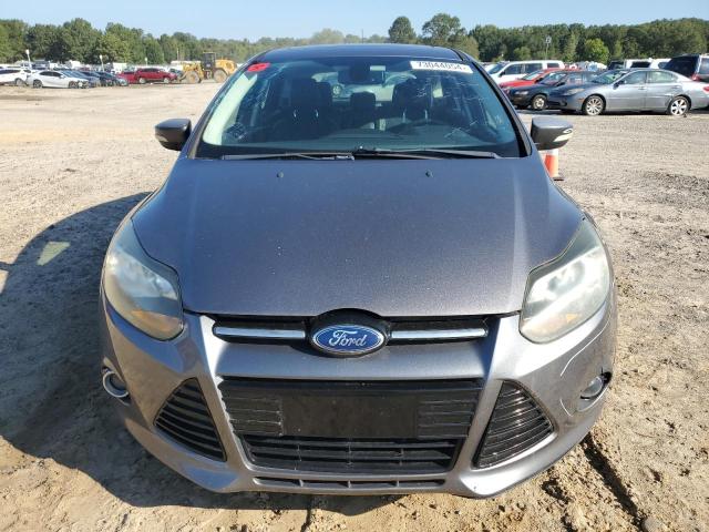 Hatchbacks FORD FOCUS 2012 Gray