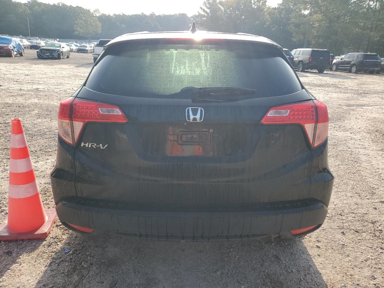 2016 Honda Hr-V Lx VIN: 3CZRU5G3XGM747910 Lot: 69611444