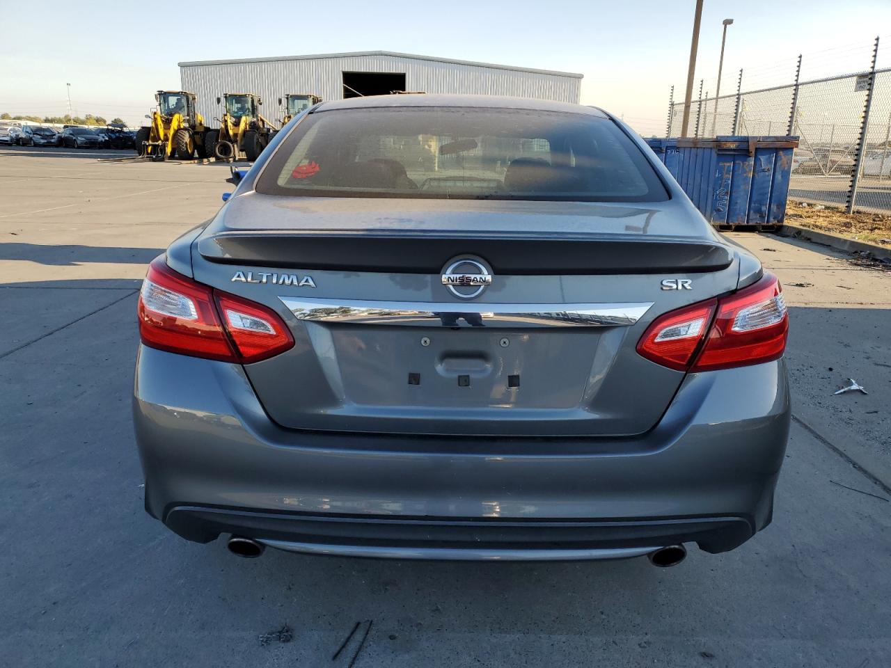 1N4AL3AP8GC204049 2016 Nissan Altima 2.5