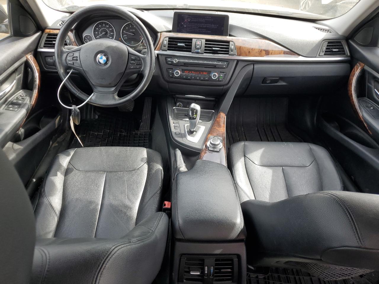 VIN WBA3F9C51DF483702 2013 BMW 1 SERIES no.8