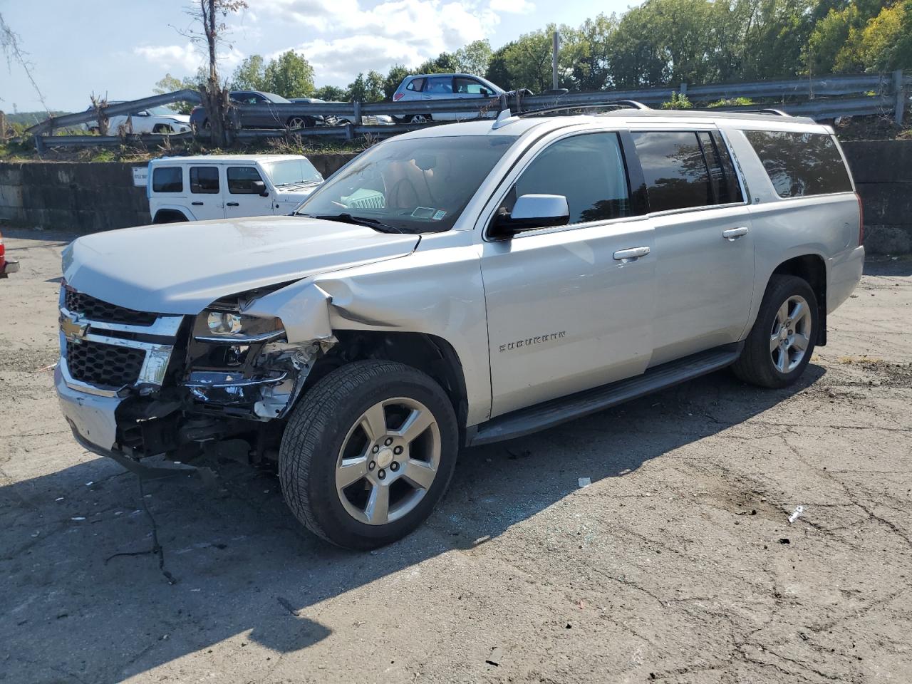 1GNSKHKC0JR380860 2018 CHEVROLET SUBURBAN - Image 1