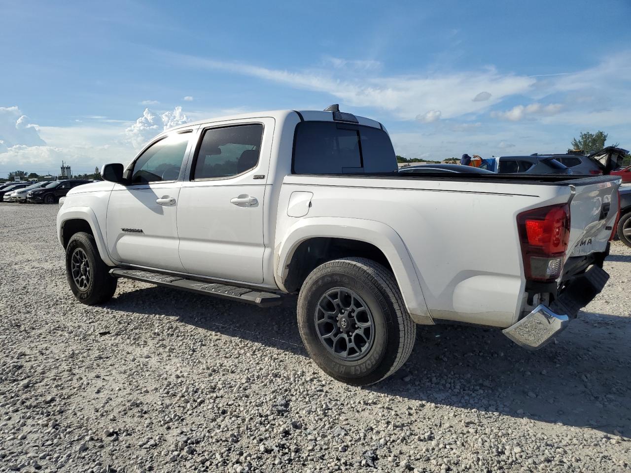 VIN 3TMAZ5CN8KM104797 2019 TOYOTA TACOMA no.2