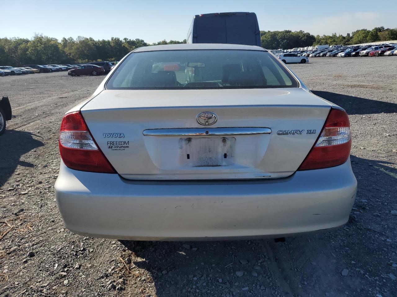 4T1BE30K64U805153 2004 Toyota Camry Le