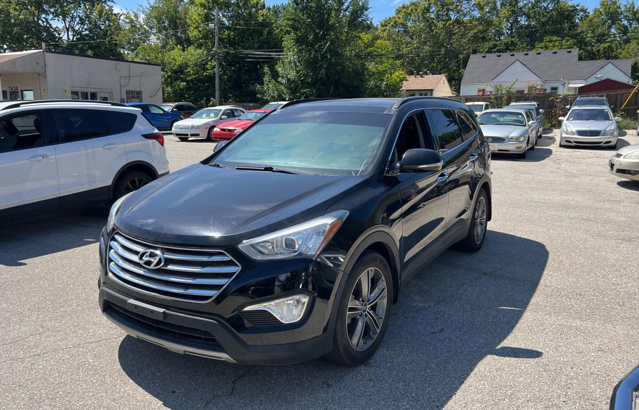 2014 Hyundai Santa Fe - Image 2