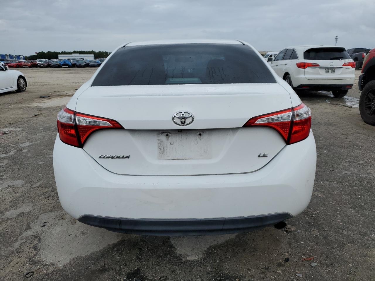 2016 Toyota Corolla L VIN: 5YFBURHE4GP381207 Lot: 72939594