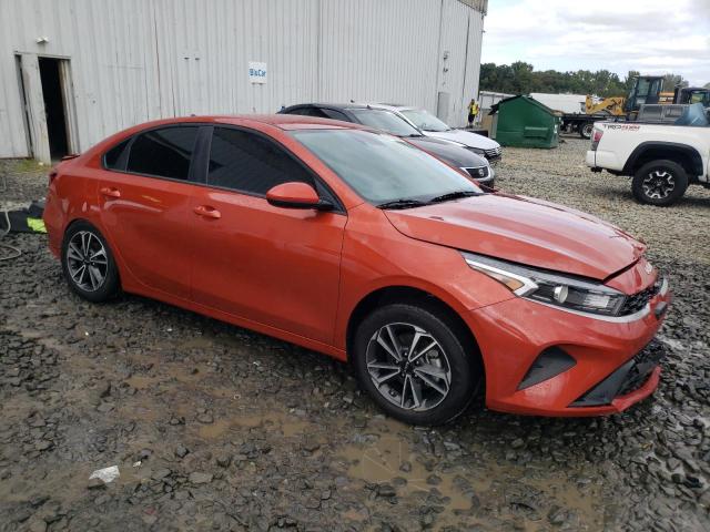 3KPF24AD7RE729825 Kia Forte LX 4