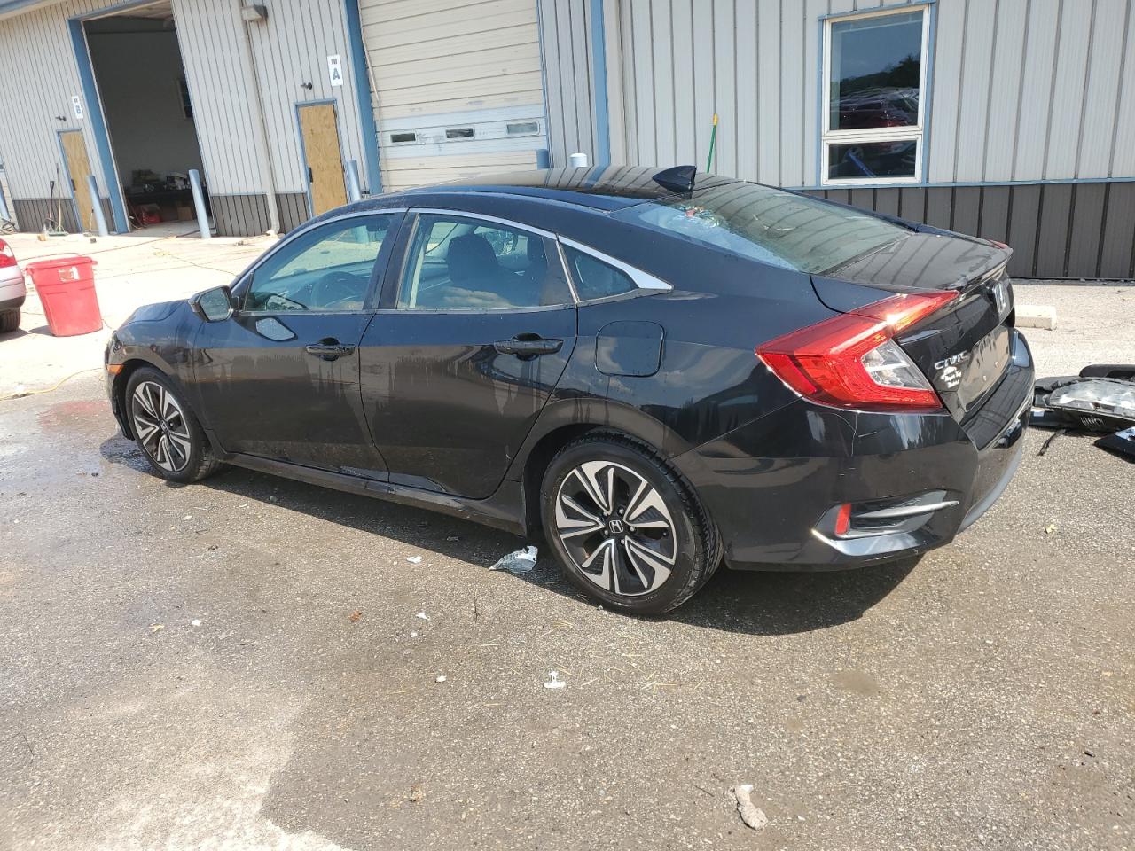 19XFC1F32GE209623 2016 HONDA CIVIC - Image 2