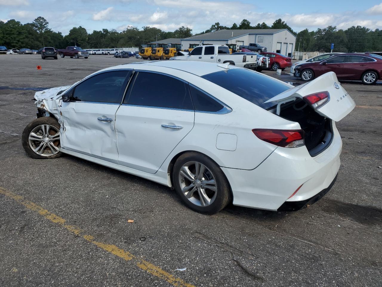 5NPE34AF1JH641475 2018 HYUNDAI SONATA - Image 2