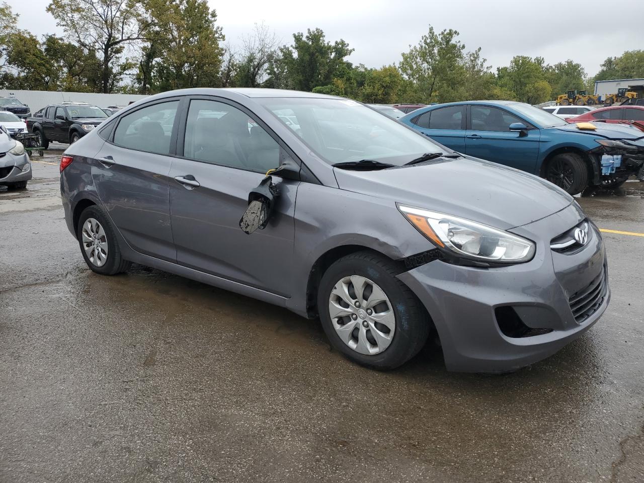 VIN KMHCT4AE0FU880653 2015 HYUNDAI ACCENT no.4