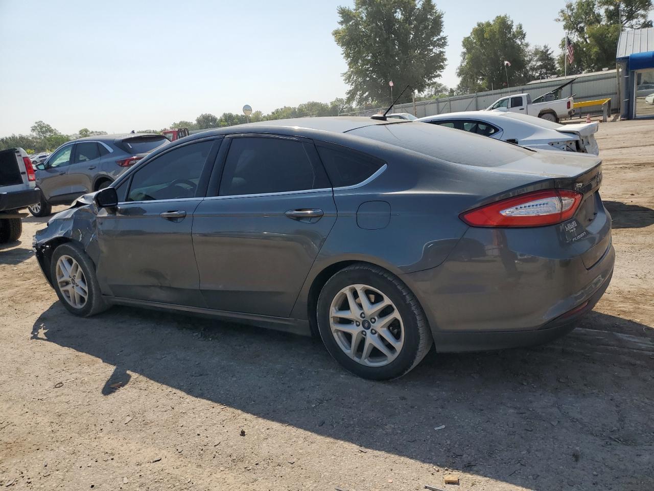 2016 Ford Fusion - Image 2