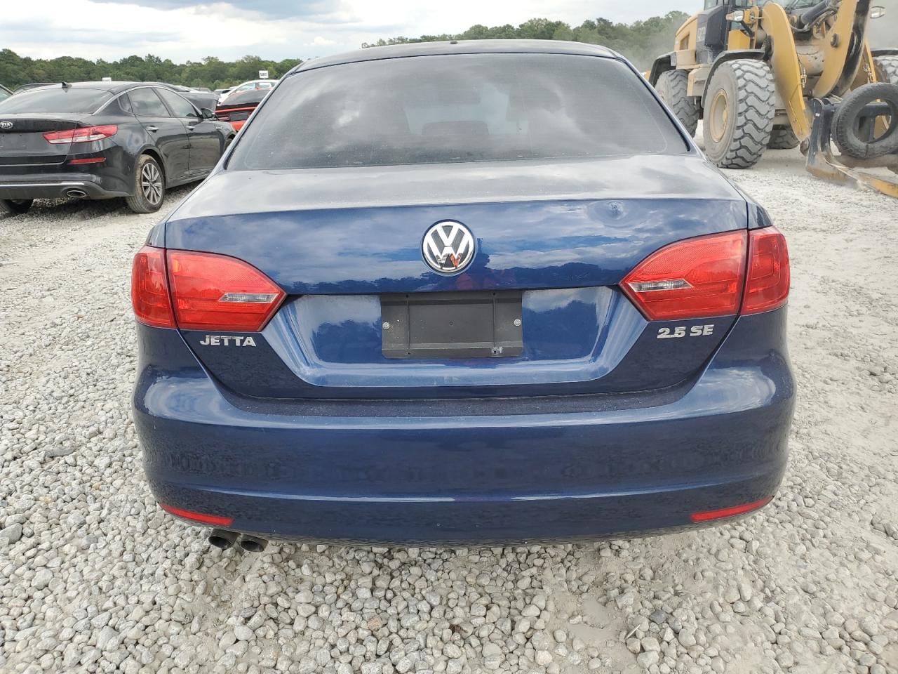 3VWDZ7AJ1BM087816 2011 Volkswagen Jetta Se