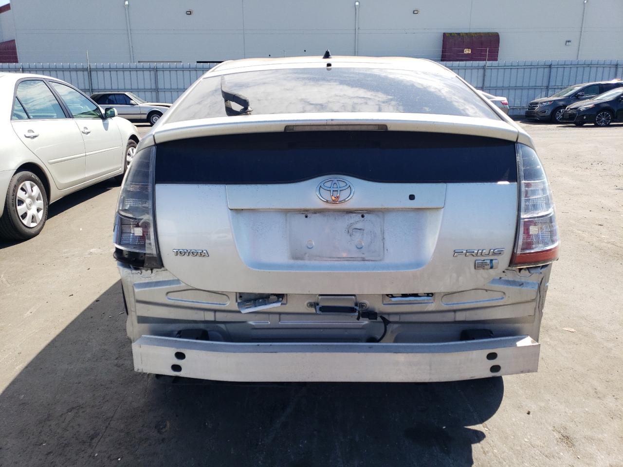 2004 Toyota Prius VIN: JTDKB20U140088404 Lot: 72370124