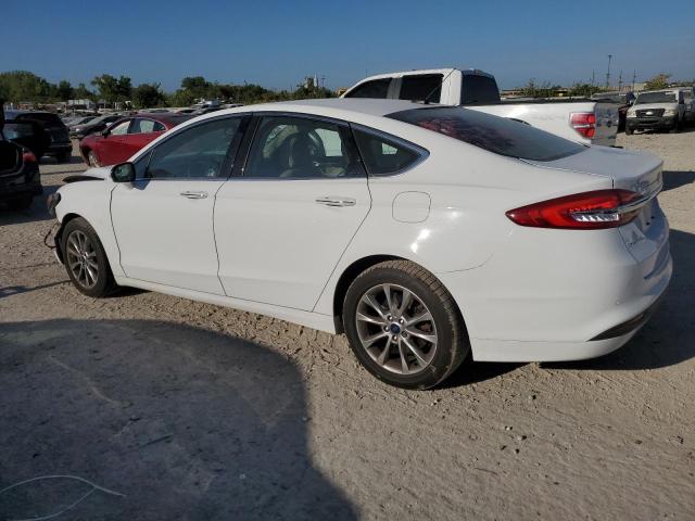  FORD FUSION 2017 White