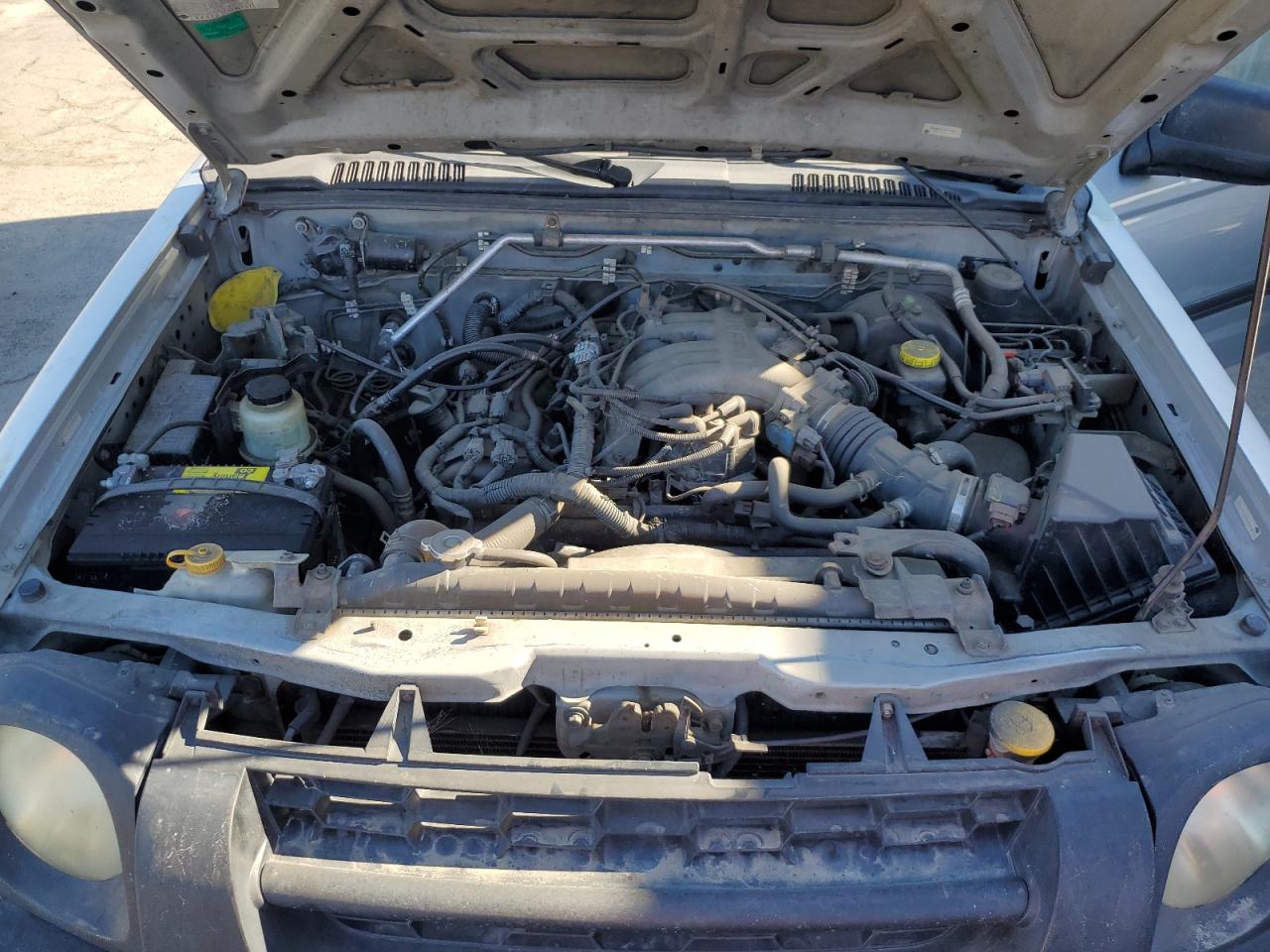 2002 Nissan Xterra Xe VIN: 5N1ED28Y82C524641 Lot: 70321674