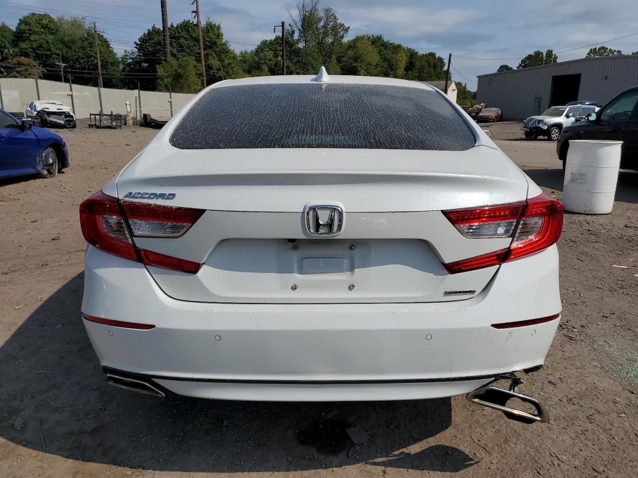 1HGCV2F96JA008780 2018 Honda Accord Touring