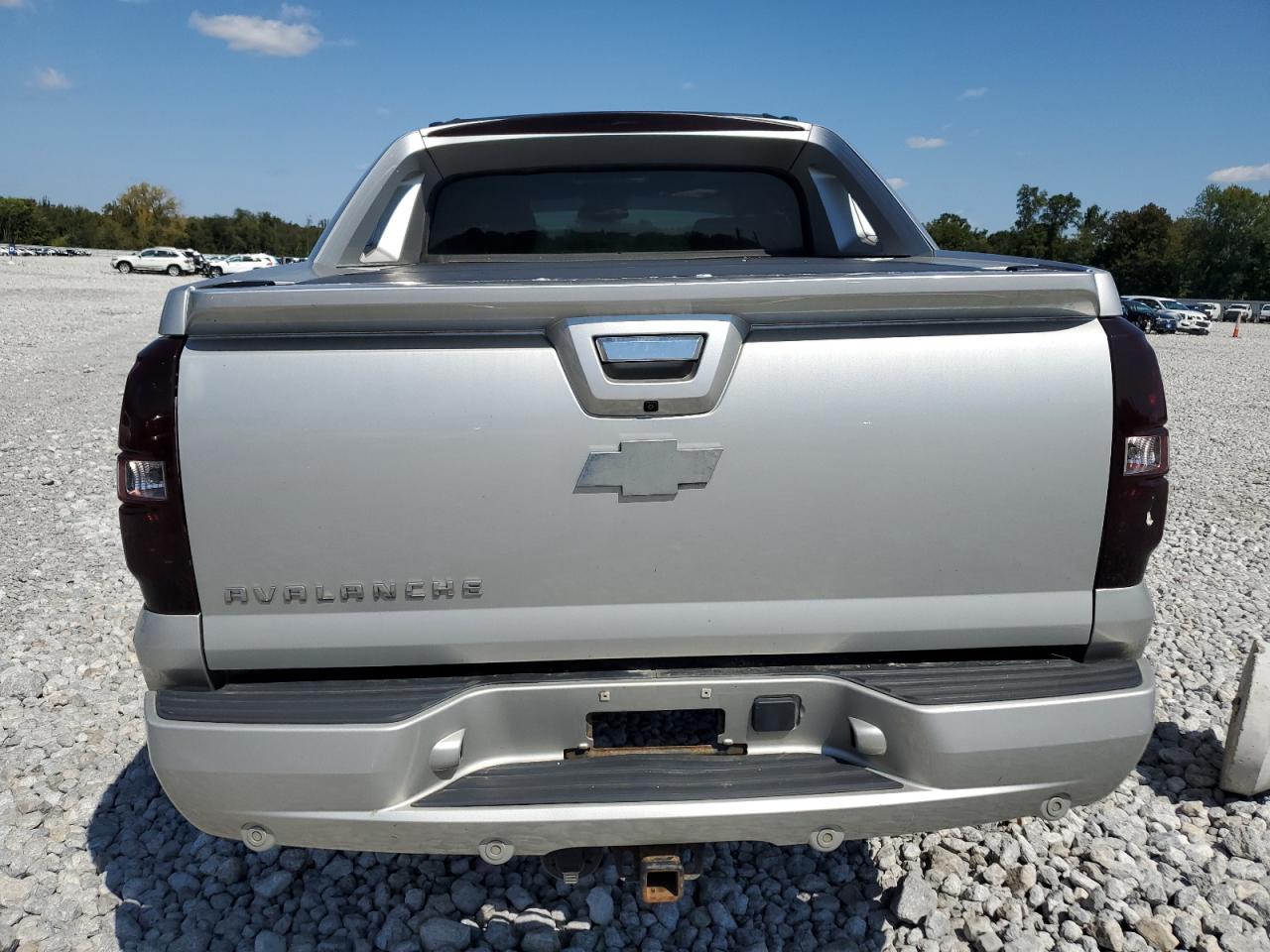 2011 Chevrolet Avalanche Ltz VIN: 3GNTKGE30BG305989 Lot: 70499944