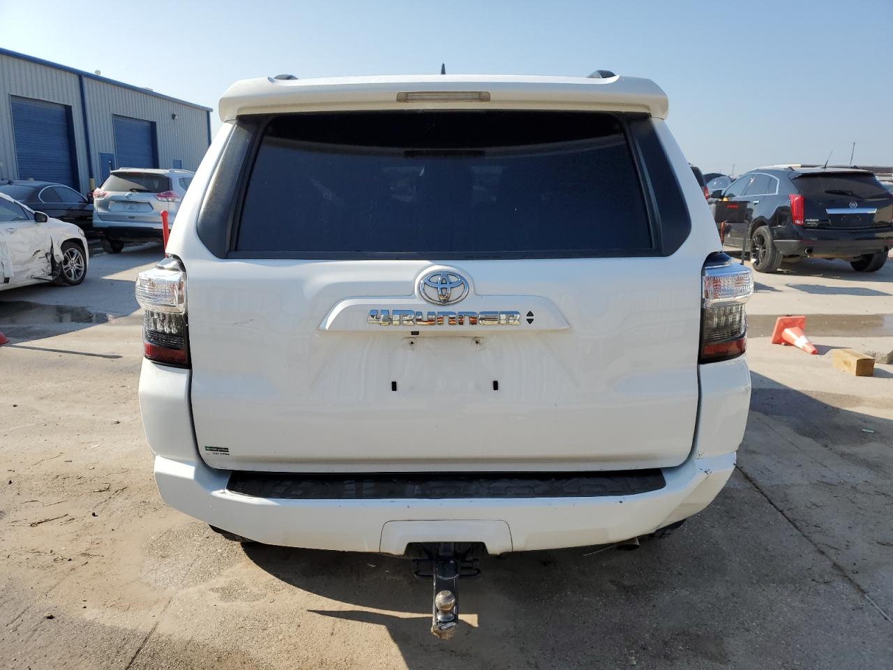 JTEEU5JR7M5243734 2021 Toyota 4Runner Sr5