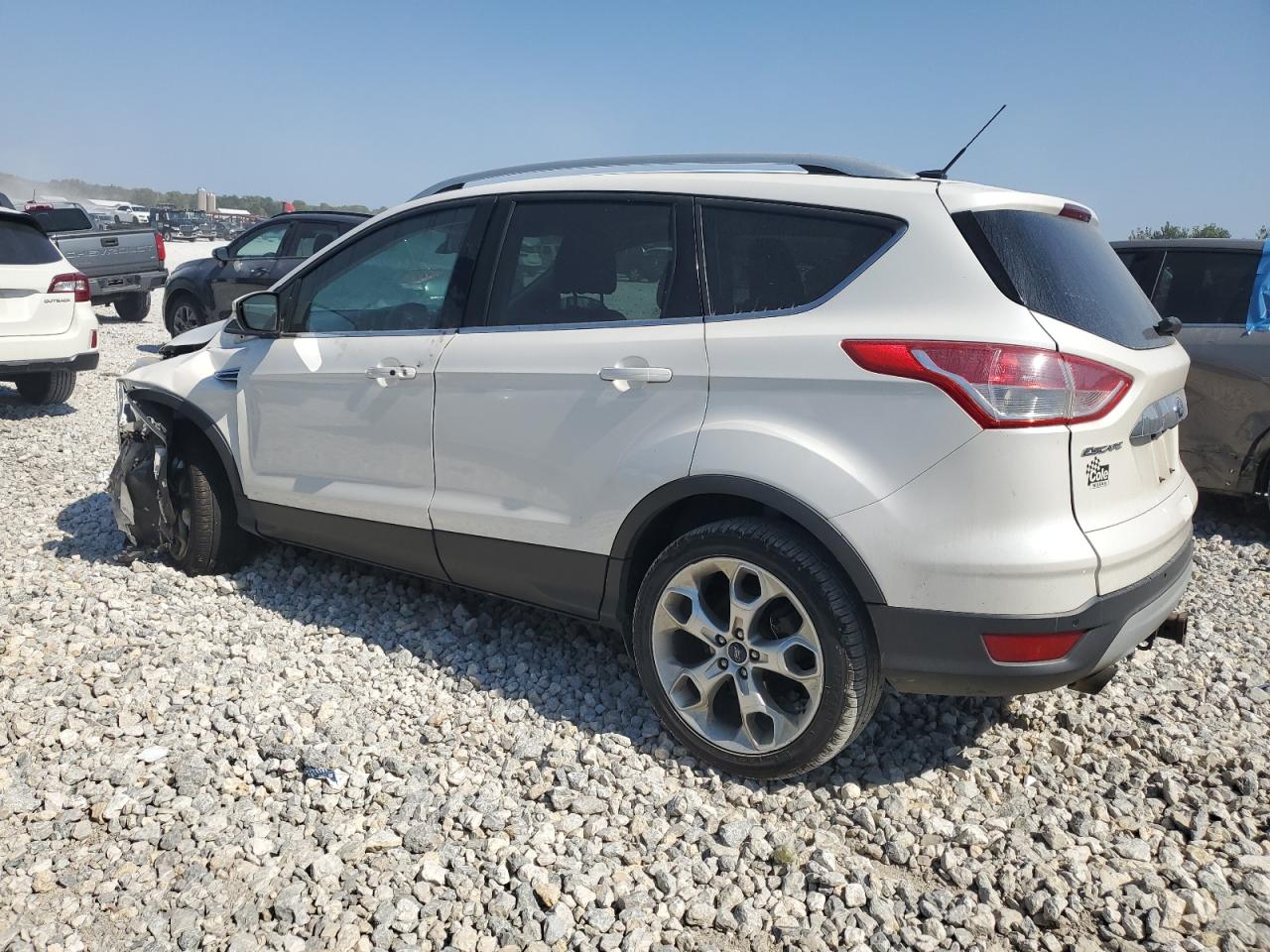2015 Ford Escape - Image 2