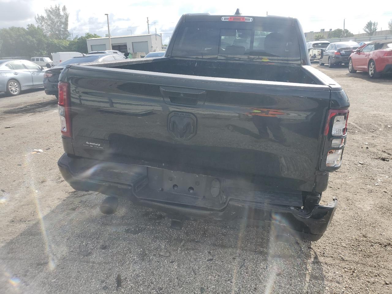 2021 RAM 1500 - Image 6