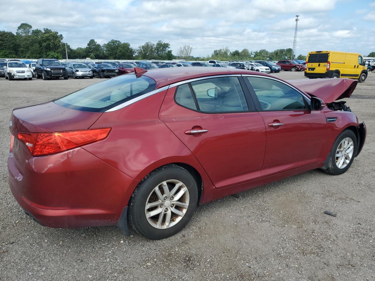 2013 Kia Optima Lx VIN: 5XXGM4A72DG128136 Lot: 70907864